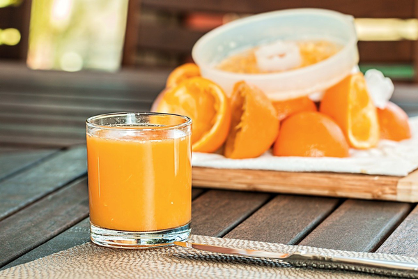 Should You Be Taking a Vitamin C Supplement?